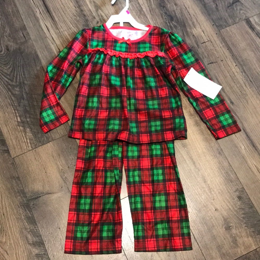NWT Girls pajamas